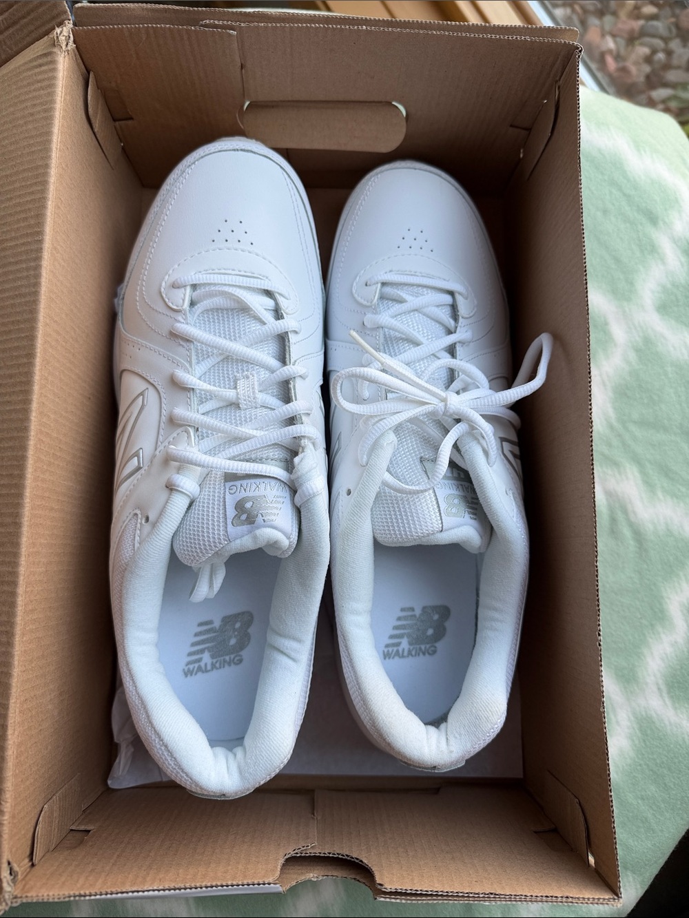 NWT New Balance White Men's Sneakers Shoe Size 13 Label MW411WT